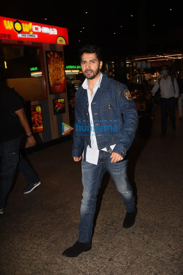 Photos: Varun Dhawan snapped at the airport