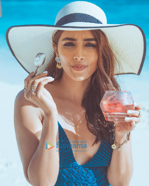 pooja hegde 2 84