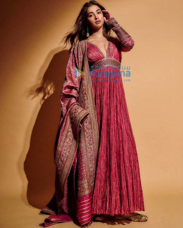pooja hegde 2 89