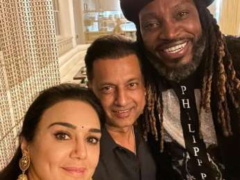 Punjab Kings co-owner Preity Zinta bumps into cricketer Chris Gayle in the US, see photos Punjab Kings co-owner Preity Zinta bumps into cricketer Chris Gayle in the US, see photos