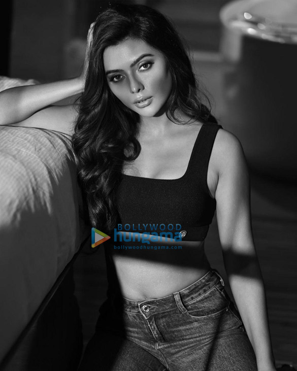 ruhi singh 7789 2