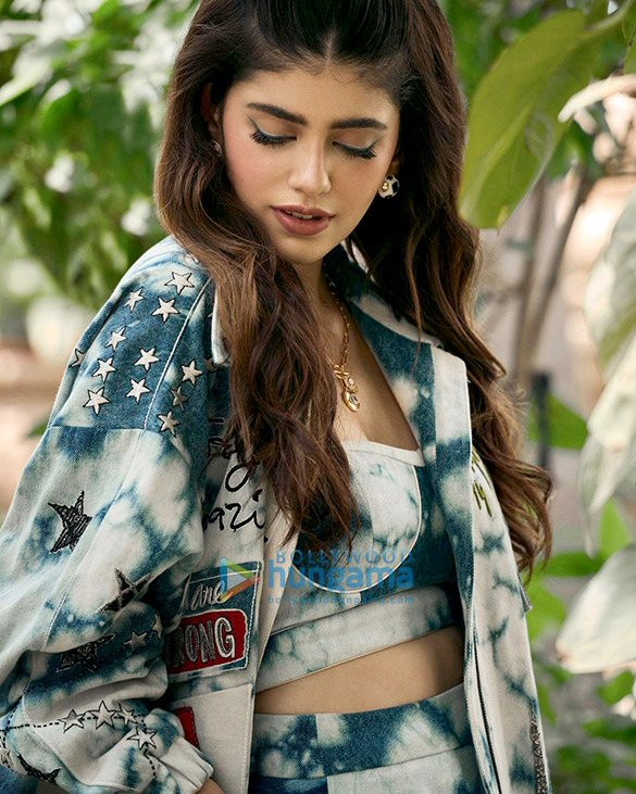 sanjana sanghi 1 56