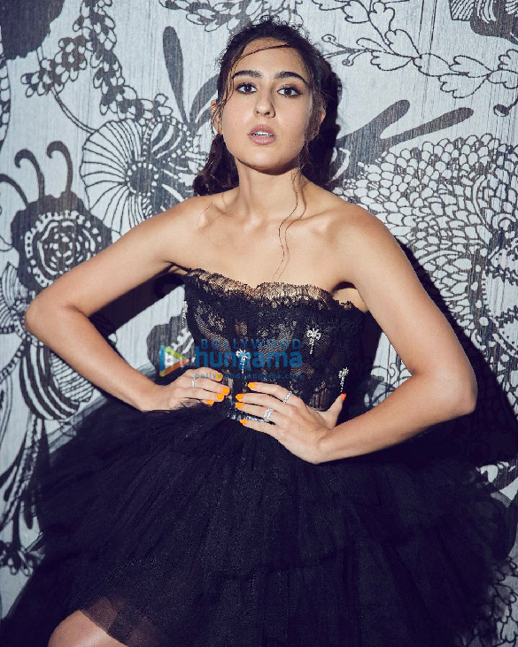 sara ali khan 6 9