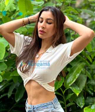 Celeb Photos Of Sophie Choudry