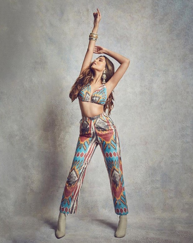 Tara Sutaria goes boho-chic for Ek Villain 2 promotions in the Ikat Story's co-ord set Tara Sutaria goes boho-chic for Ek Villain 2 promotions in the Ikat Story's co-ord set