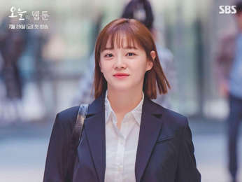 Today’s Webtoon: Kim Sejeong sports short hair in the first look remake of Japanese drama Japanese drama Sleepeeer Hit! Today’s Webtoon: Kim Sejeong sports short hair in the first look remake of Japanese drama Japanese drama Sleepeeer Hit!
