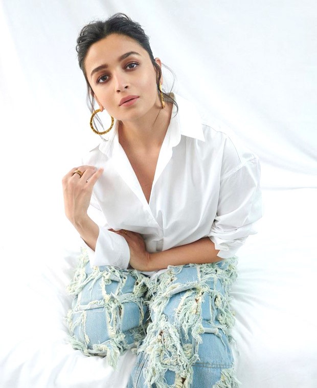 Alia Bhatt keeps it comfy yet stylish in white shirt and quirky fringe jeans worth Rs. 18K for Darling promotions 