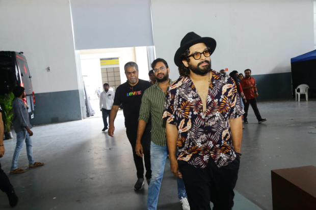 Allu Arjun dons a stylish printed shirt, black pants and a hat for a brand shoot with director Trivikram Srinivas 