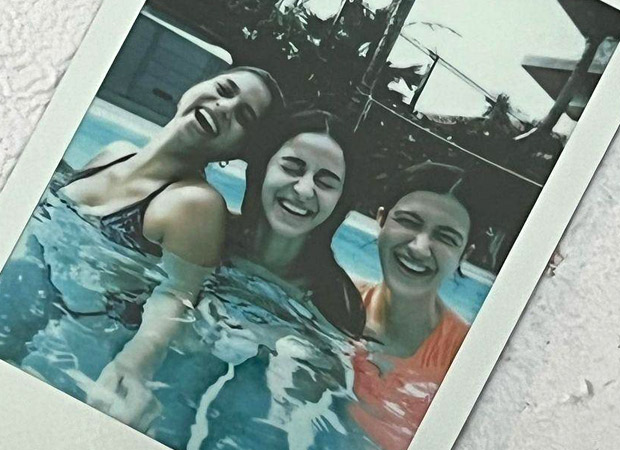 Ananya Panday says she’s very ‘emotional’ for her friends Suhana Khan and Shanaya Kapoor’s debut - “I can’t wait for the world to see them shine” Ananya Panday says she’s very ‘emotional’ for her friends Suhana Khan and Shanaya Kapoor’s debut - “I can’t wait for the world to see them shine”
