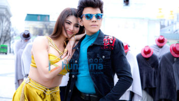 Movie Stills Of The Movie Dr. S – The Legend