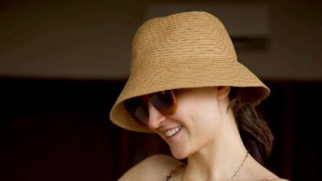 Celeb Photos Of Elli AvrRam