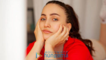 Celebrity Photos of Elli AvrRam