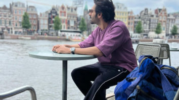 Kartik Aaryan relaxes in Europe, shares new photo: ‘Jaane bhi do Euro’