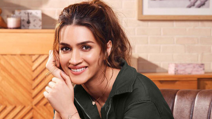 Kriti Sanon: “If you can use humour as a tool to divert negativity, that’s best” | Happy Birthday Kriti Sanon: “If you can use humour as a tool to divert negativity, that’s best” | Happy Birthday