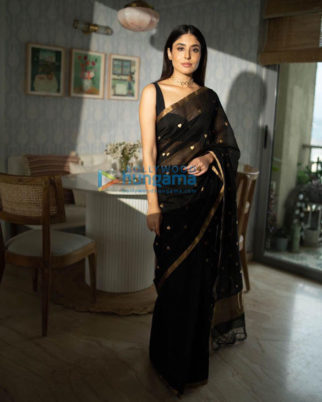 Celebrity Photos of Kritika Kamra