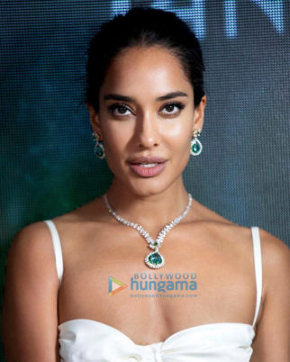 Celebrity Photos of Lisa Haydon