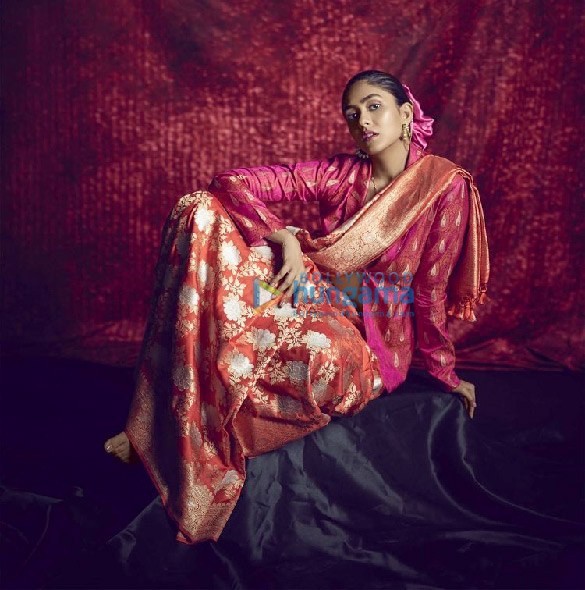 mrunal_thakur 2