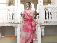 Celebrity wallpaper of Nitanshi Goel