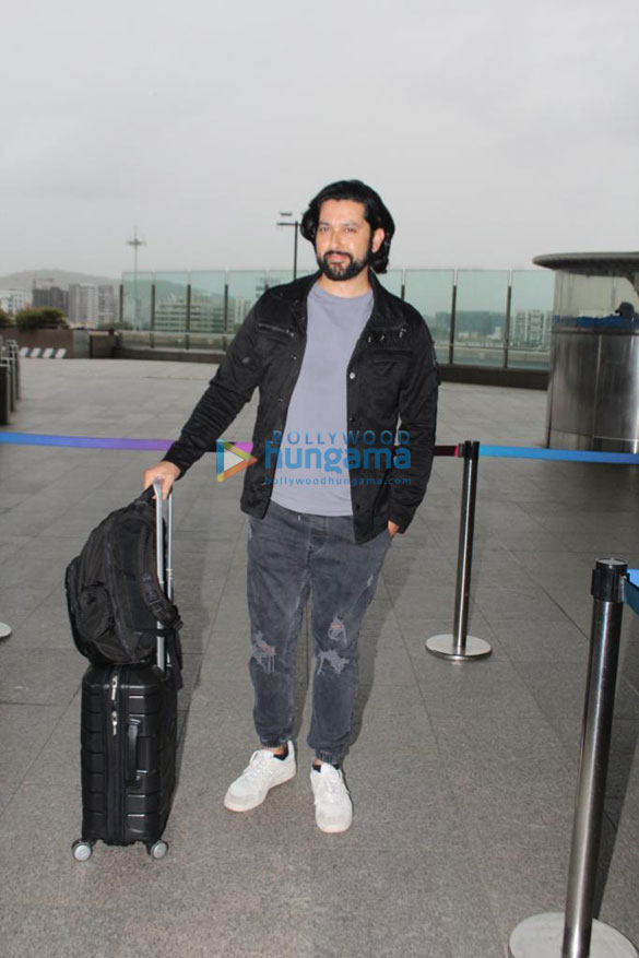 photos aftab shivdasani snapped at the airport 2