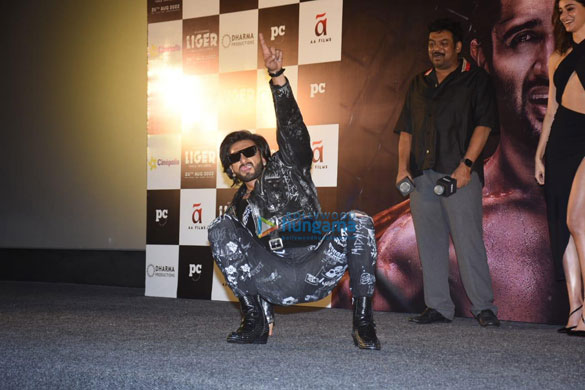 photos ananya panday ranveer singh vijay deverakonda and others grace the liger trailer launch more 5