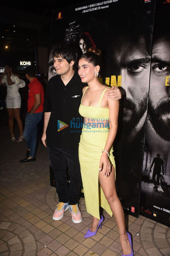 photos celebs grace the premiere of ek villain returns 6