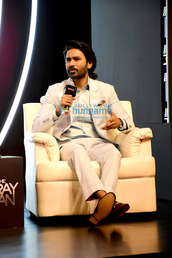 photos dhanush and the russo brothers attend the press conference of the gray man 2