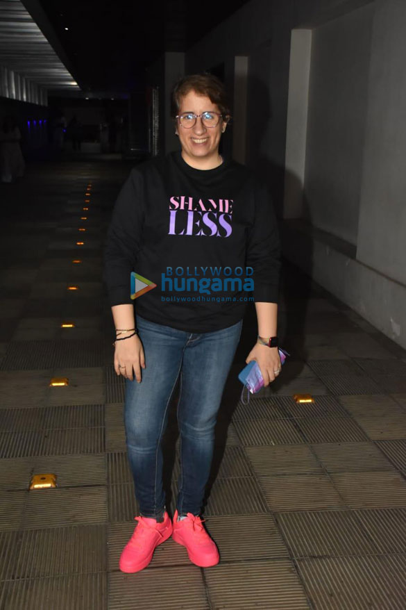 photos huma qureshi rings in her birthday with her brother saqib saleem and friends in bandra 000 3