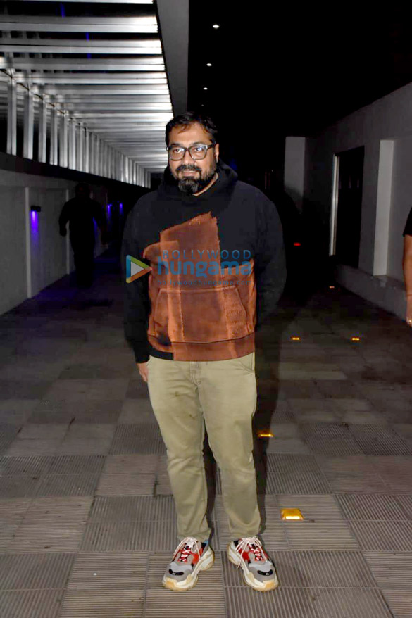 photos huma qureshi rings in her birthday with her brother saqib saleem and friends in bandra 10