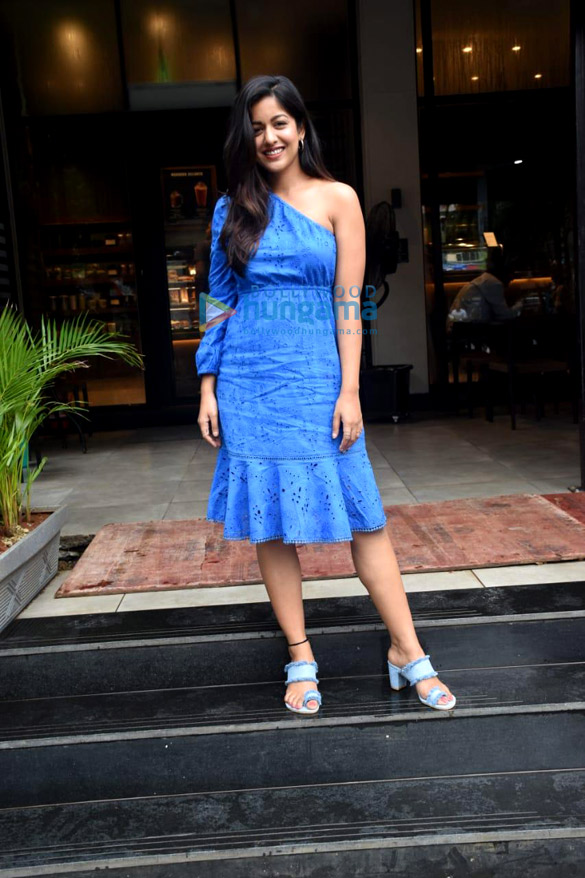 photos ishita dutta snapped at starbucks 1