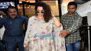 Photos: Kangana Ranaut and Sophie Choudry snapped at a salon in Bandra
