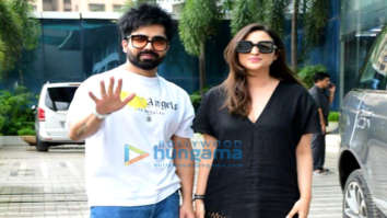Photos: Parineeti Chopra and Harrdy Sandhu snapped in Andheri