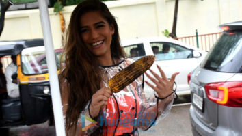 Photos: Poonam Pandey snapped enjoying corn in the rains
