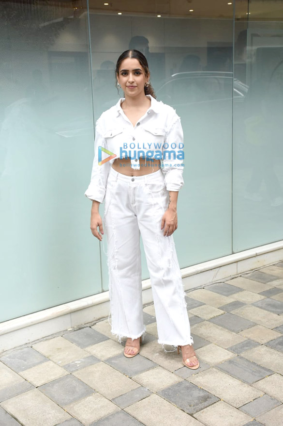 photos rajkummar rao and sanya malhotra snapped promoting their film hit the first case 2 2