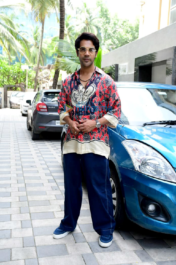 photos rajkummar rao and sanya malhotra snapped promoting their film hit the first case 3