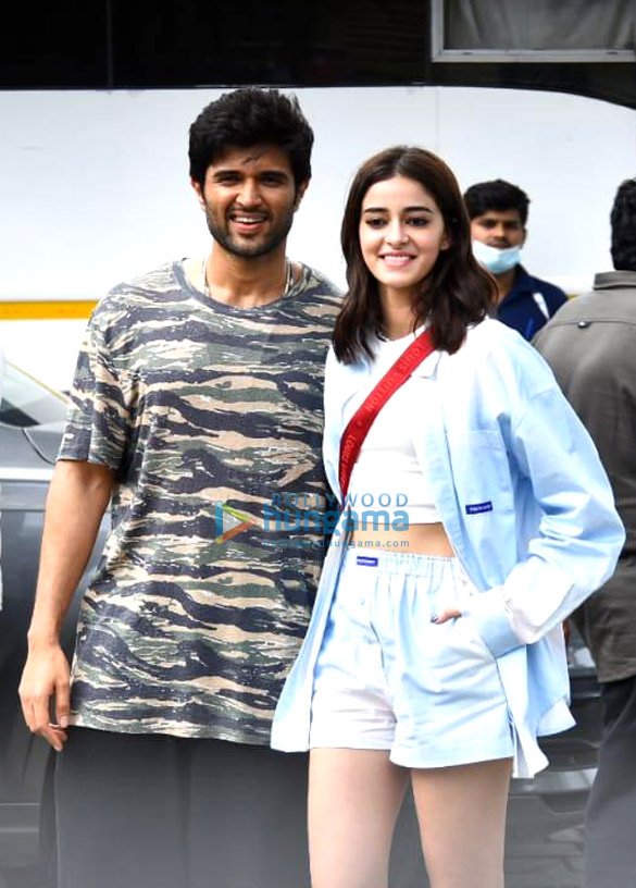 photos vijay deverakonda ananya panday karan johar and others snapped at kalina private airport 6