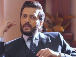 ROFL- Riteish Deshmukh mimics Sunny Deol & Arshad Warsi
