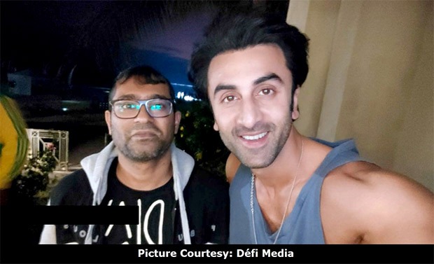 Ranbir Kapoor offers to click a fan in Mauritius; makes his day