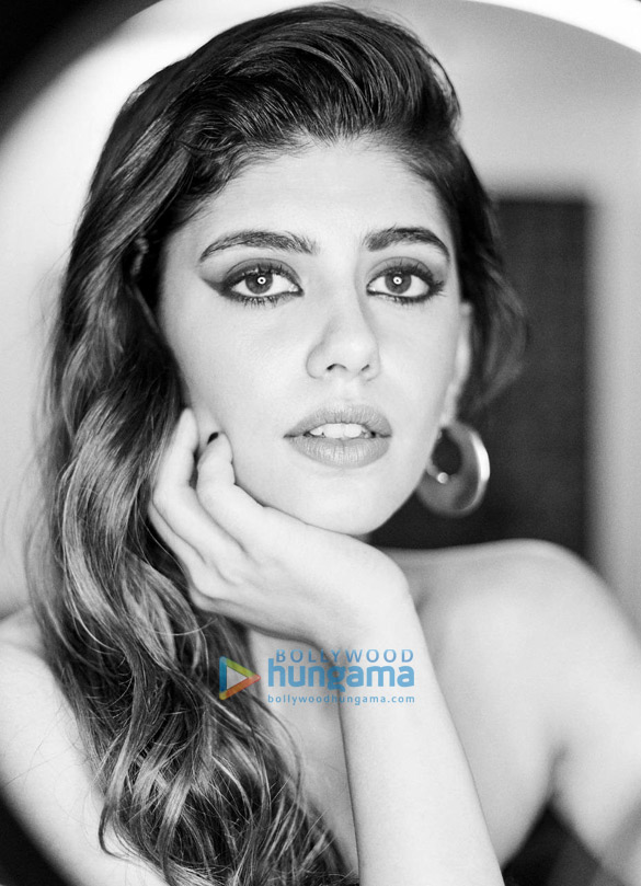 sanjana sanghi 20