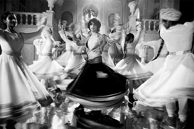 Shantanu Maheshwari shines in Abu Jani Sandeep Khosla's fashion film Beyond the Light Shantanu Maheshwari shines in Abu Jani Sandeep Khosla's fashion film Beyond the Light