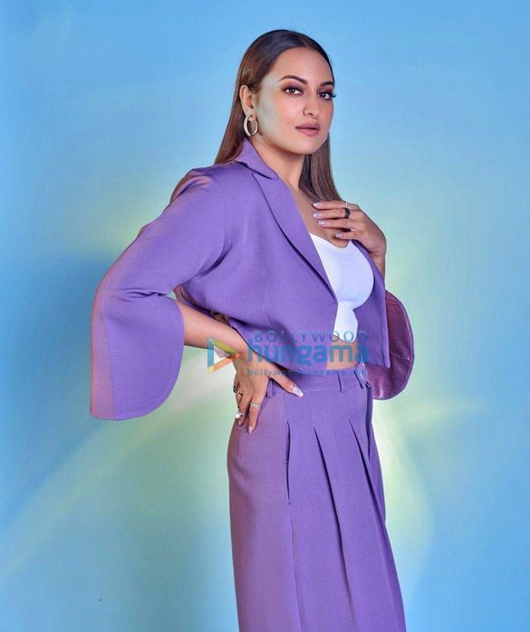 sonakshi sinha 9 2