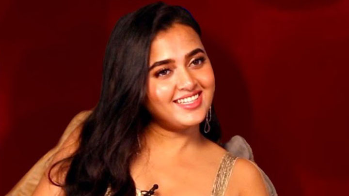 Tejasswi Prakash: “Karan Kundrra is extremely territorial & I’m in love with that” | Rapid Fire Tejasswi Prakash: “Karan Kundrra is extremely territorial & I’m in love with that” | Rapid Fire