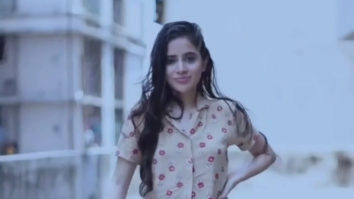 Urfi Javed enjoys the rainy weather in a saree