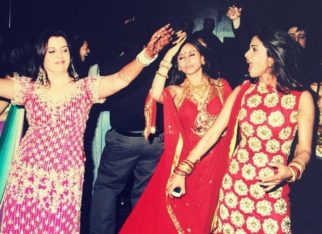 Priyanka Chopra Jonas and Rani Mukherji look unrecognizable in this throwback image from Farah Khan’s sangeet