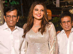 Actress Deepshika Nagpal celebrates her birthday with Bollywood themed party