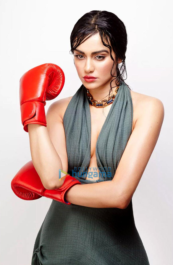 adah sharma 4 5