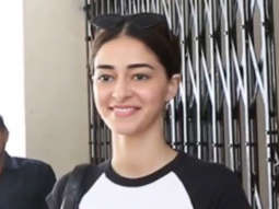 Ananya Panday poses for paps in a casual outfit