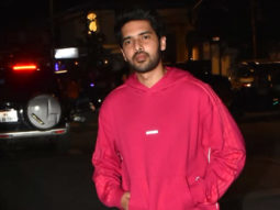 Armaan Malik poses for paps in a hot pink hoodie