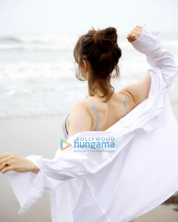 elli avrram 5 3
