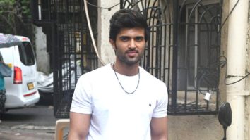 Handsome hunk Vijay Deverakonda poses for paps