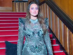 Hotness Alert! Sonakshi Sinha rocks a black outfit